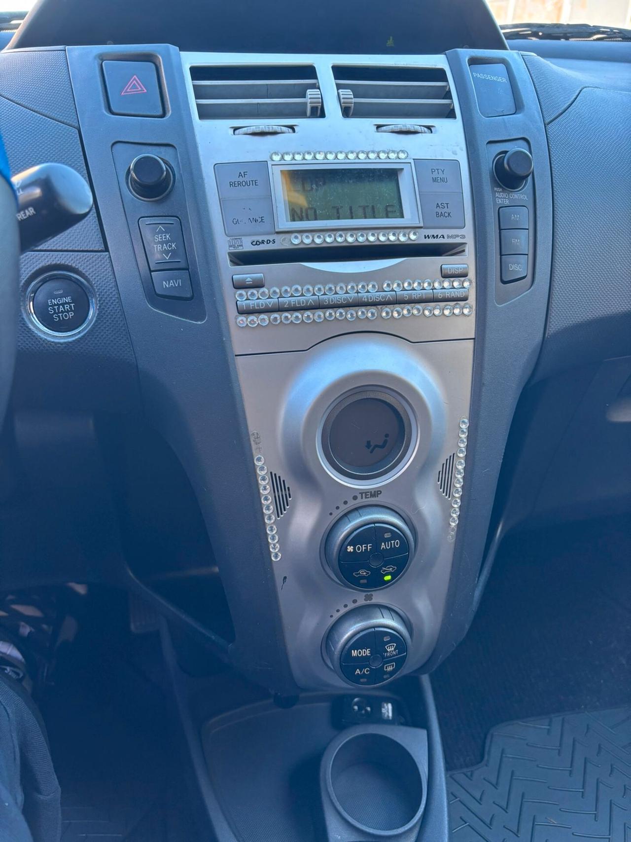 Toyota Yaris 1.0 3 porte