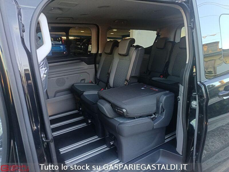 Ford Tourneo Custom Tourneo Custom 320 2.0 EcoBlue 170CV aut. PL Titanium 9 posti