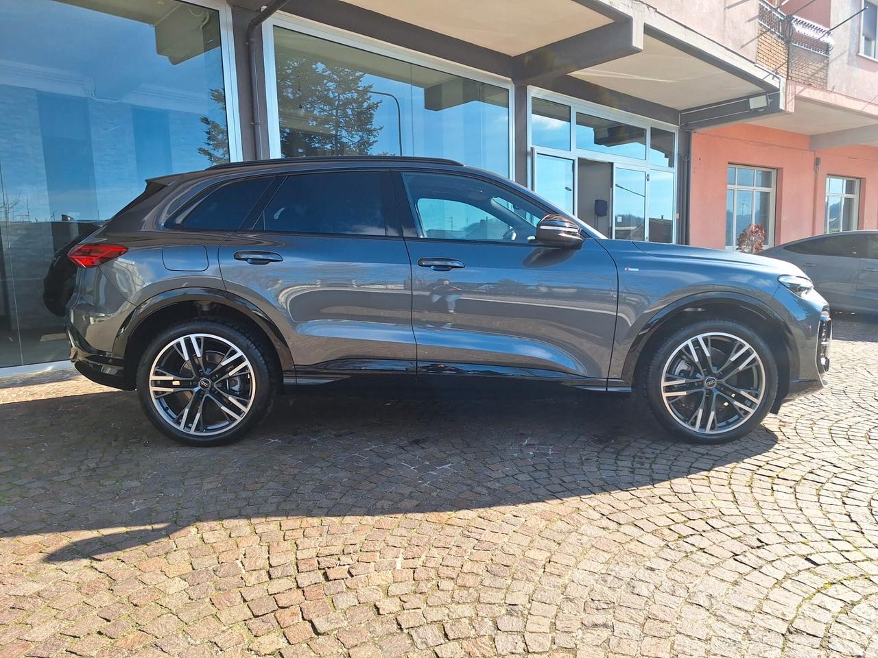 Audi Q5 TDI 150 kW mHEV+ S tronic quattro Launch edition one