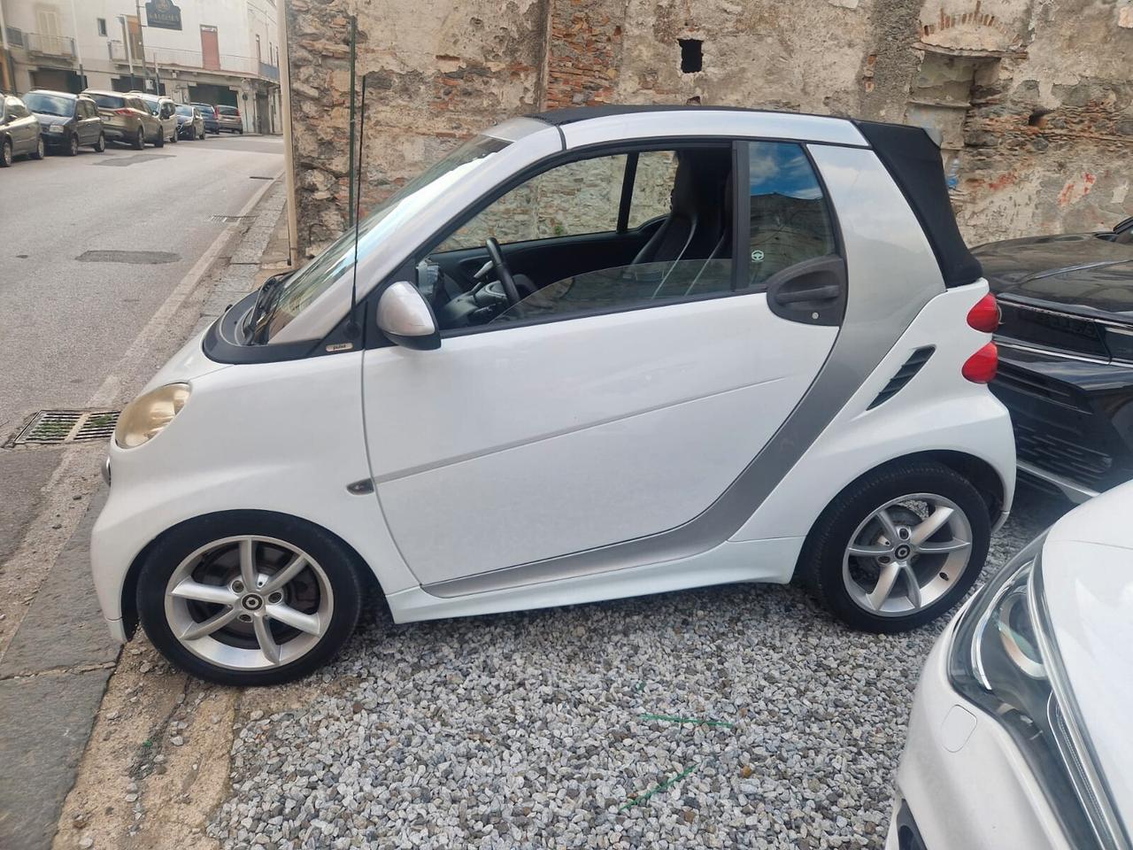 Smart ForTwo 1000 52 kW MHD cabrio pulse