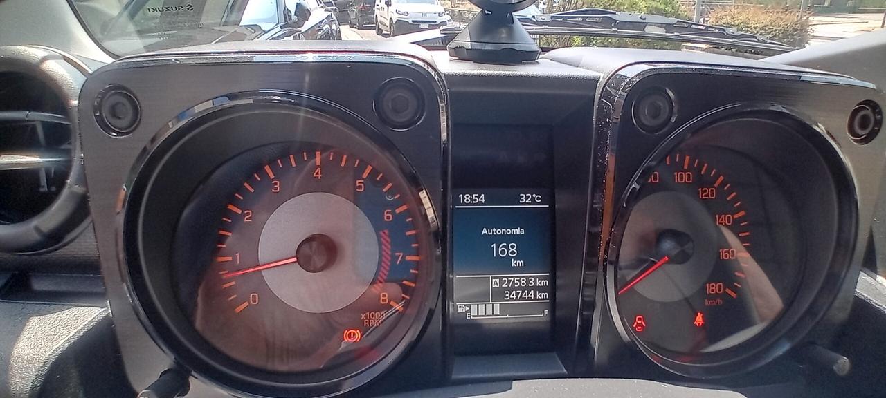 Suzuki Jimny 1.5 5MT PRO (N1)