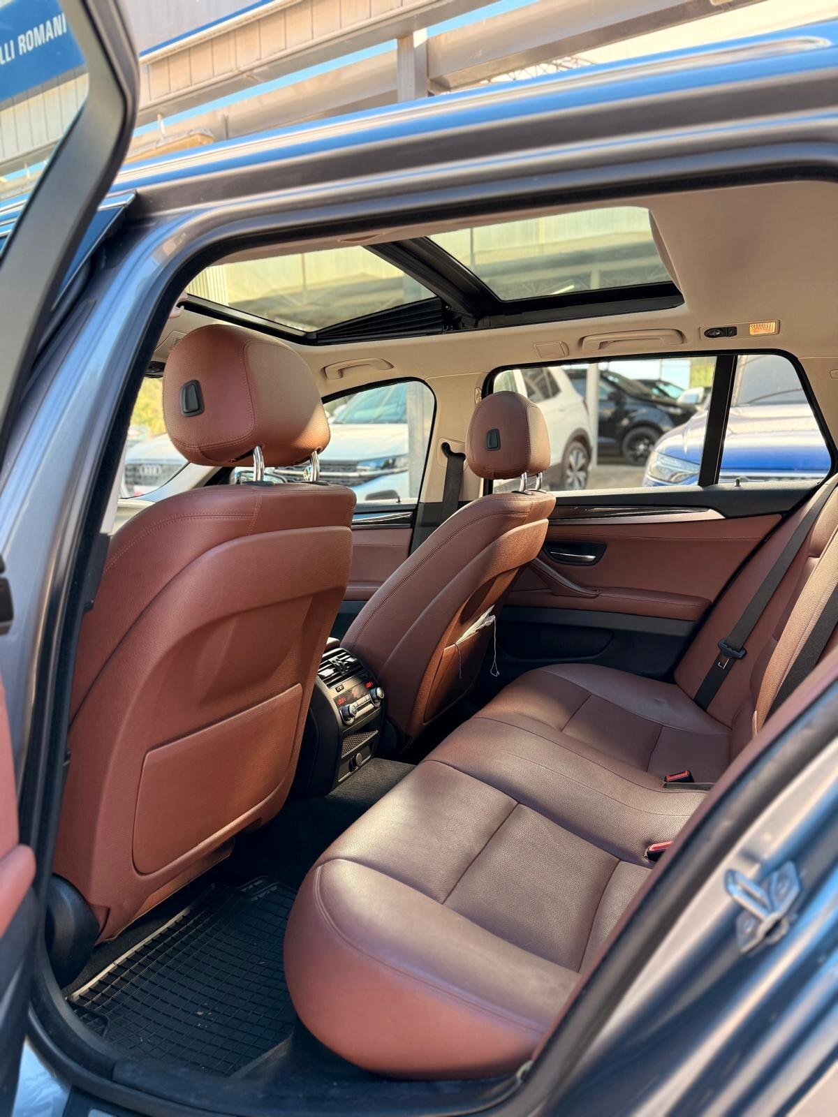 Bmw 525 525d xDrive Touring Luxury