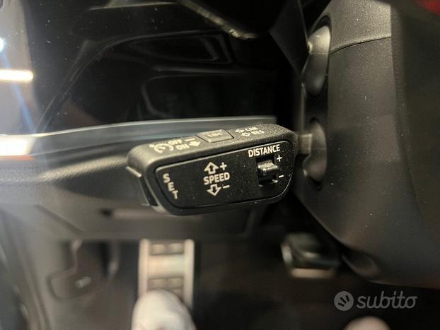 AUDI RS Q3 SPB quattro S tronic