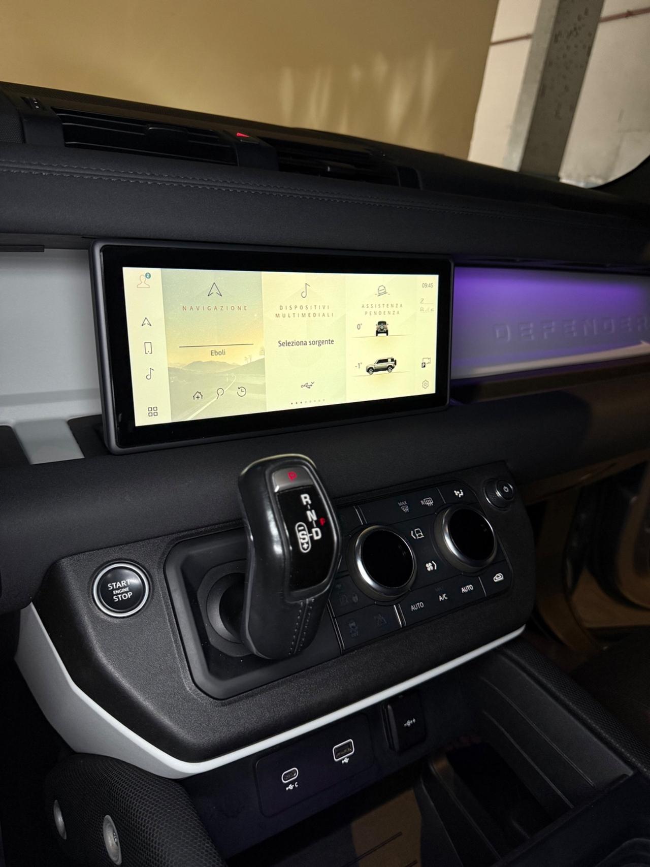 Land Rover Defender 90 3.0D I6 200 CV AWD Auto