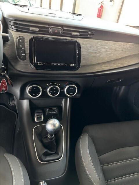 Alfa Romeo Giulietta 1.4 Turbo 120 CV Super Launch Edition