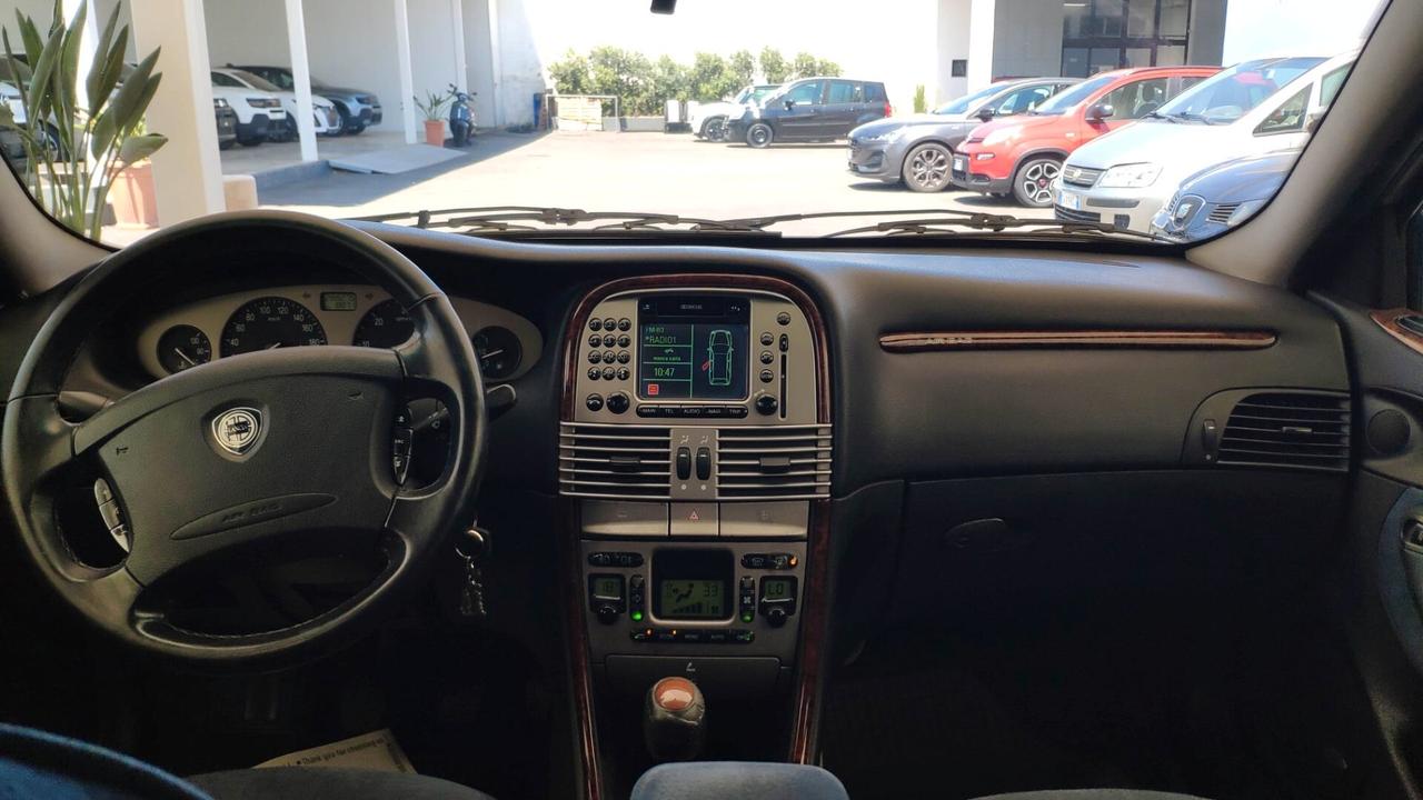 Lancia Lybra 1.9 JTD cat Station Wagon LX