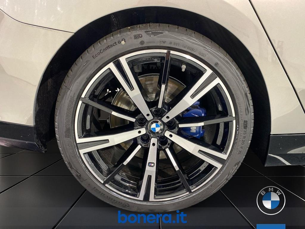 BMW Serie 5 Berlina 520 d 48V M Sport Pro xDrive Steptronic