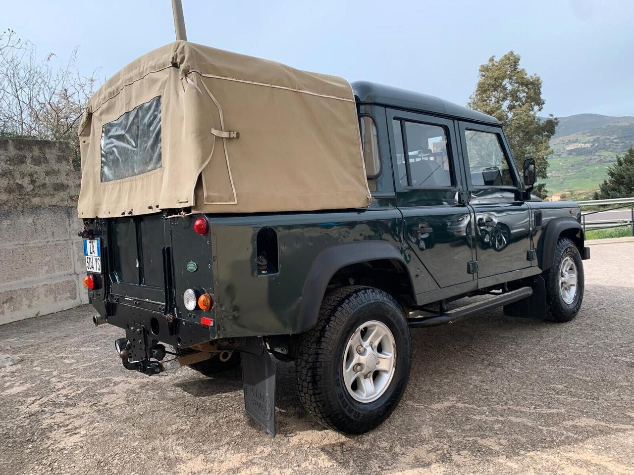 Land Rover Defender 110 TD4 Hard Top SE - 2009