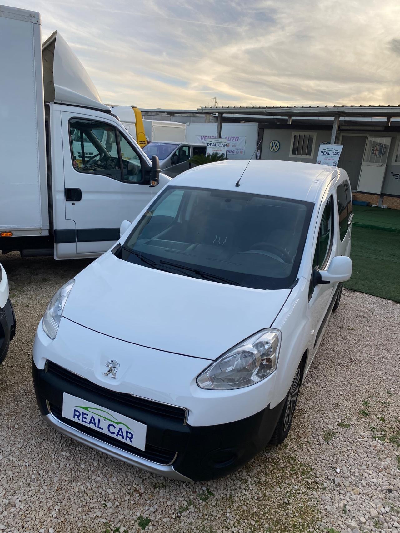 Peugeot Partner 1.6 HDI Pedana Disabile 2015