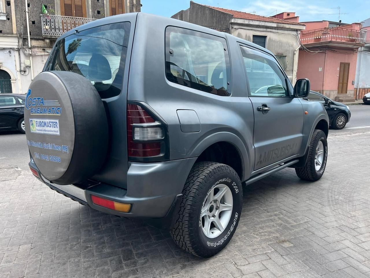 Mitsubishi Pajero 2.5 TDI 3p. GLX