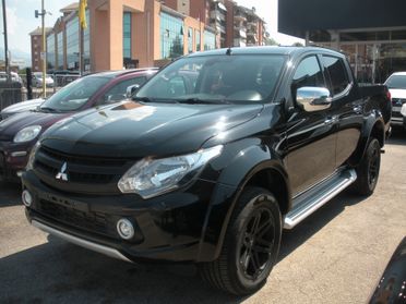 Mitsubishi L200 2.4 DI-D/181CV Double Cab Intense PACK-BLACK