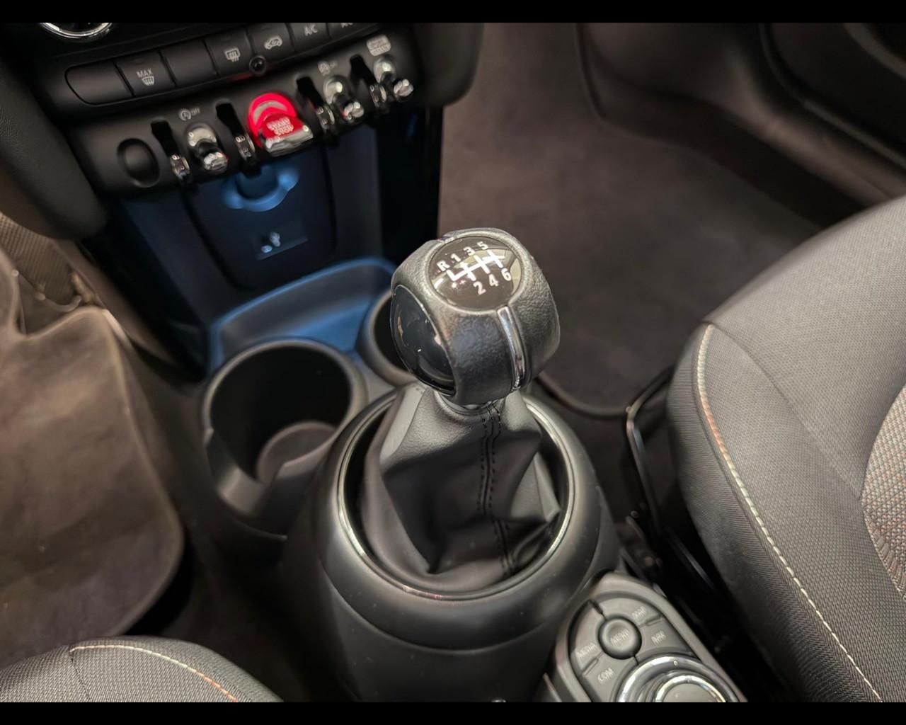 MINI Mini 5 porte (F55) - Mini 1.5 Cooper Classic 5 porte