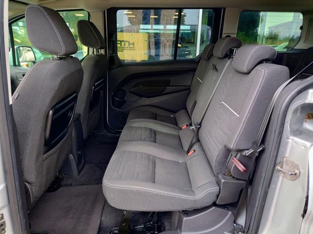 FORD Tourneo Connect 7 1.5 TDCi 120 CV Titanium