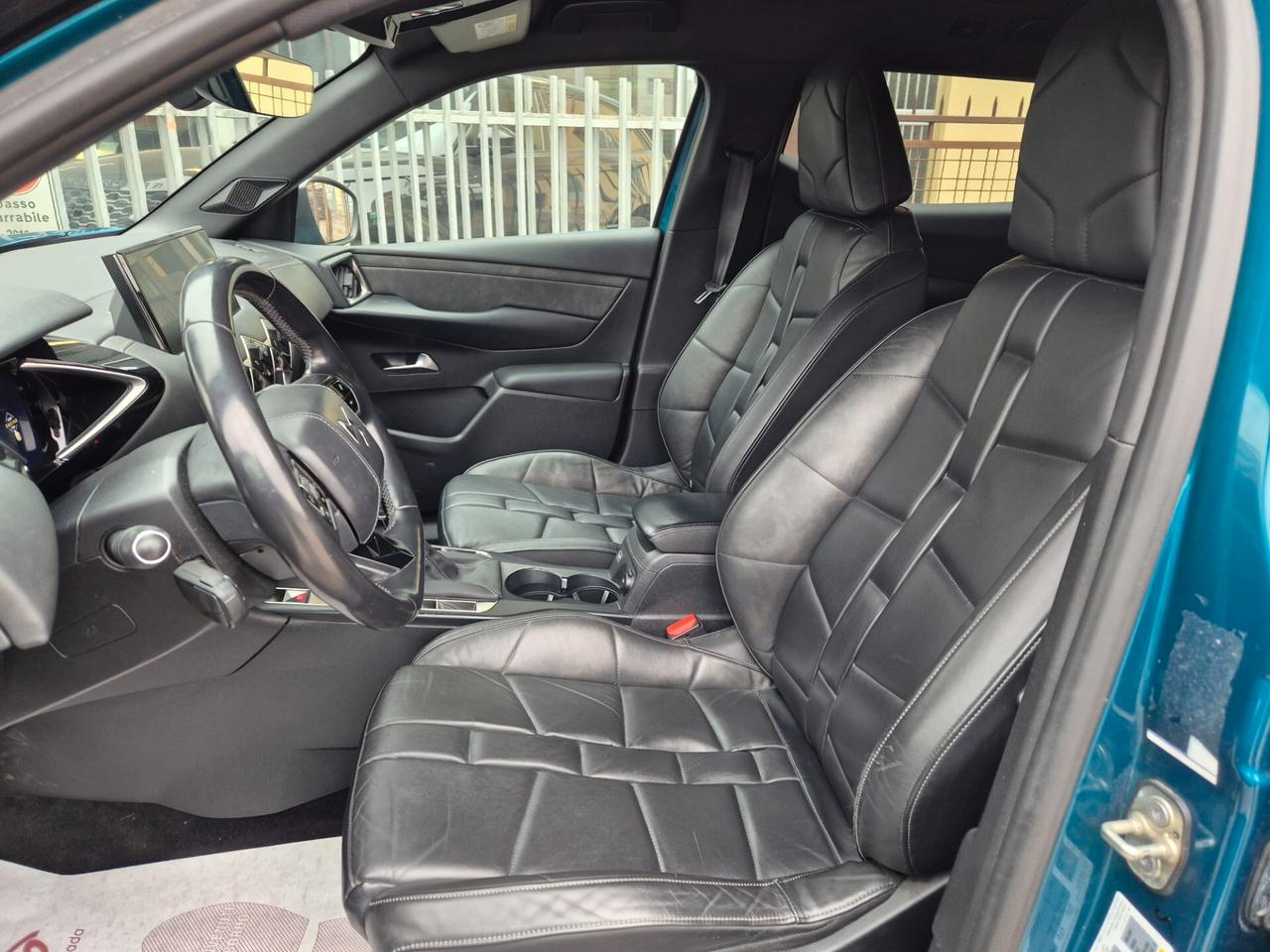 Ds DS3 3 Crossback BlueHDi 130 aut. Performance Line