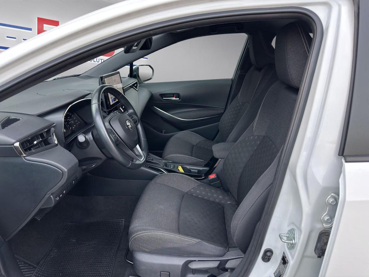 Toyota Corolla Touring Sports 1.8h Active auto