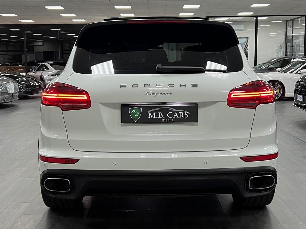 Porsche Cayenne 3.0 tiptronic