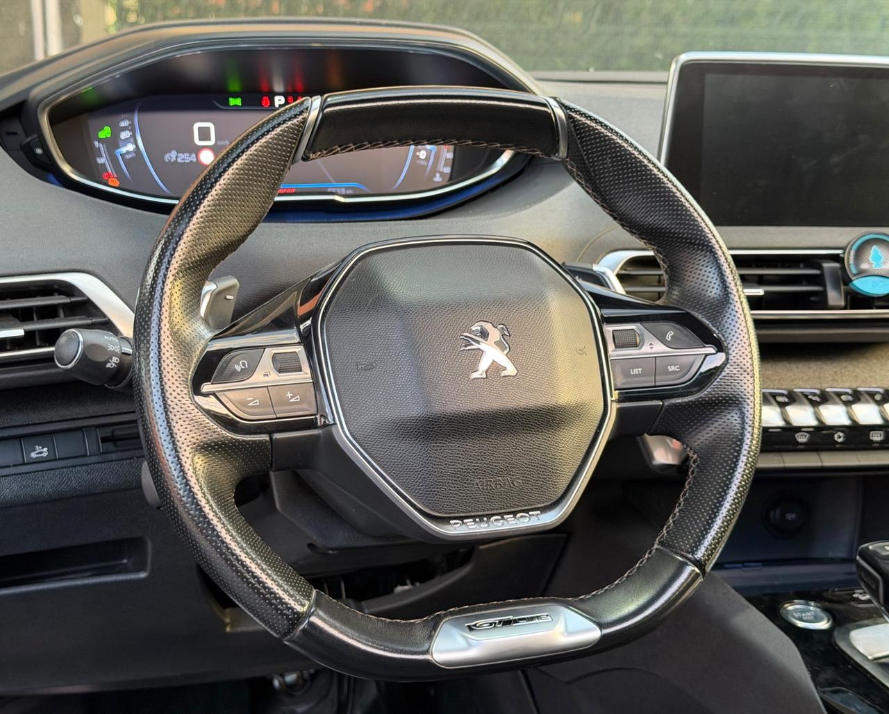 Peugeot 3008 BlueHDi 130 S&S EAT8 GT Line