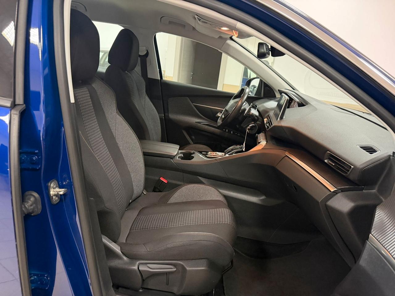 Peugeot 3008 BlueHDi 130 S&S EAT8 GT