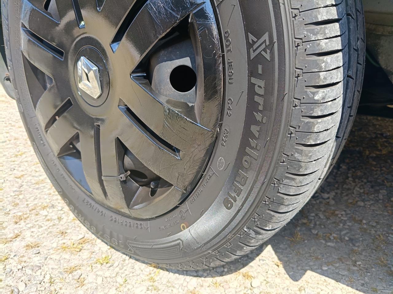 Renault TRAFIC 9 posti