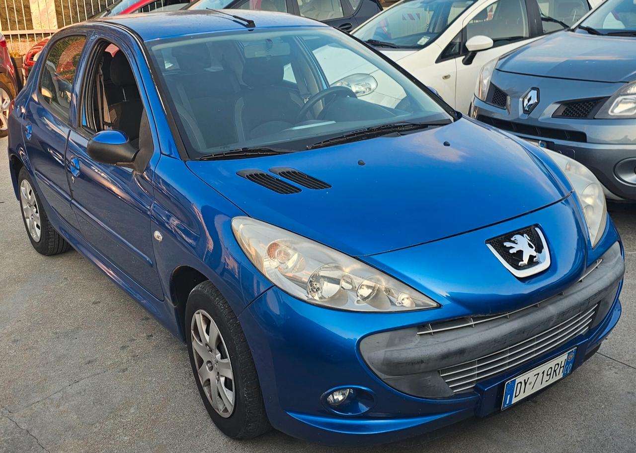 PEUGEOT 206+ 1.1 BENZINA OK NEOPATENTATI