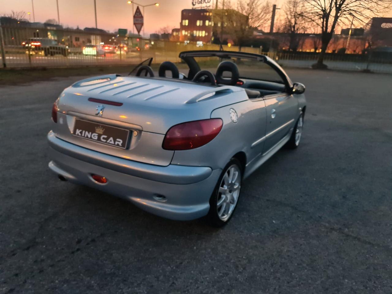 Peugeot 206 2.0 16V CC