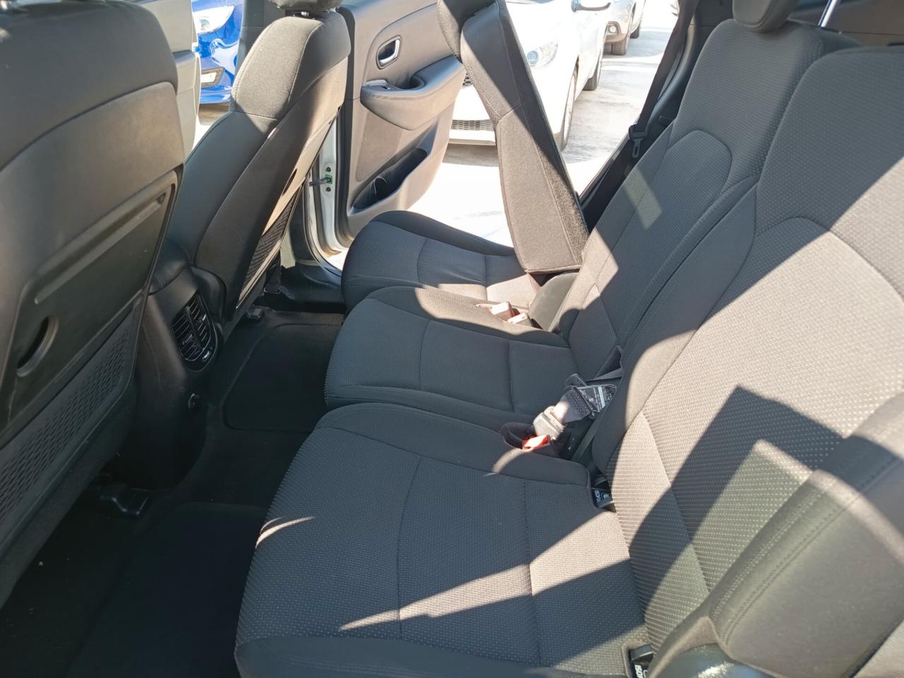 Kia Carens 1.7 CRDi 115 CV Class 7 posti