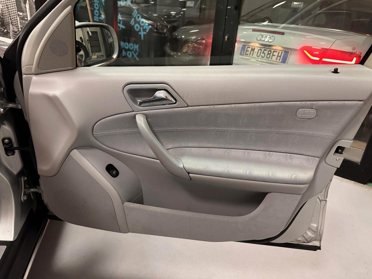 MERCEDES C 180 BENZINA BERLINA (75000 MILA KM )