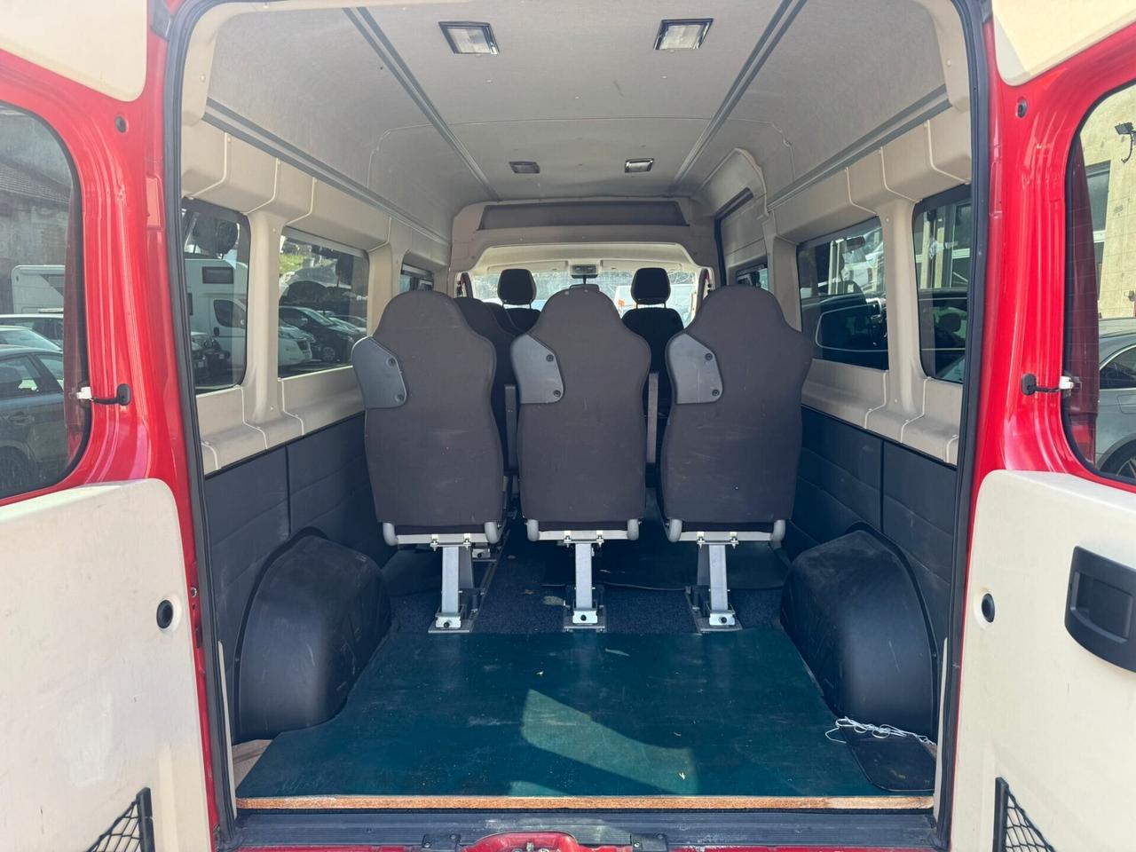 Fiat Ducato 35 2.3 MJT 150CV PLM-TA 9 POSTI Vetrato