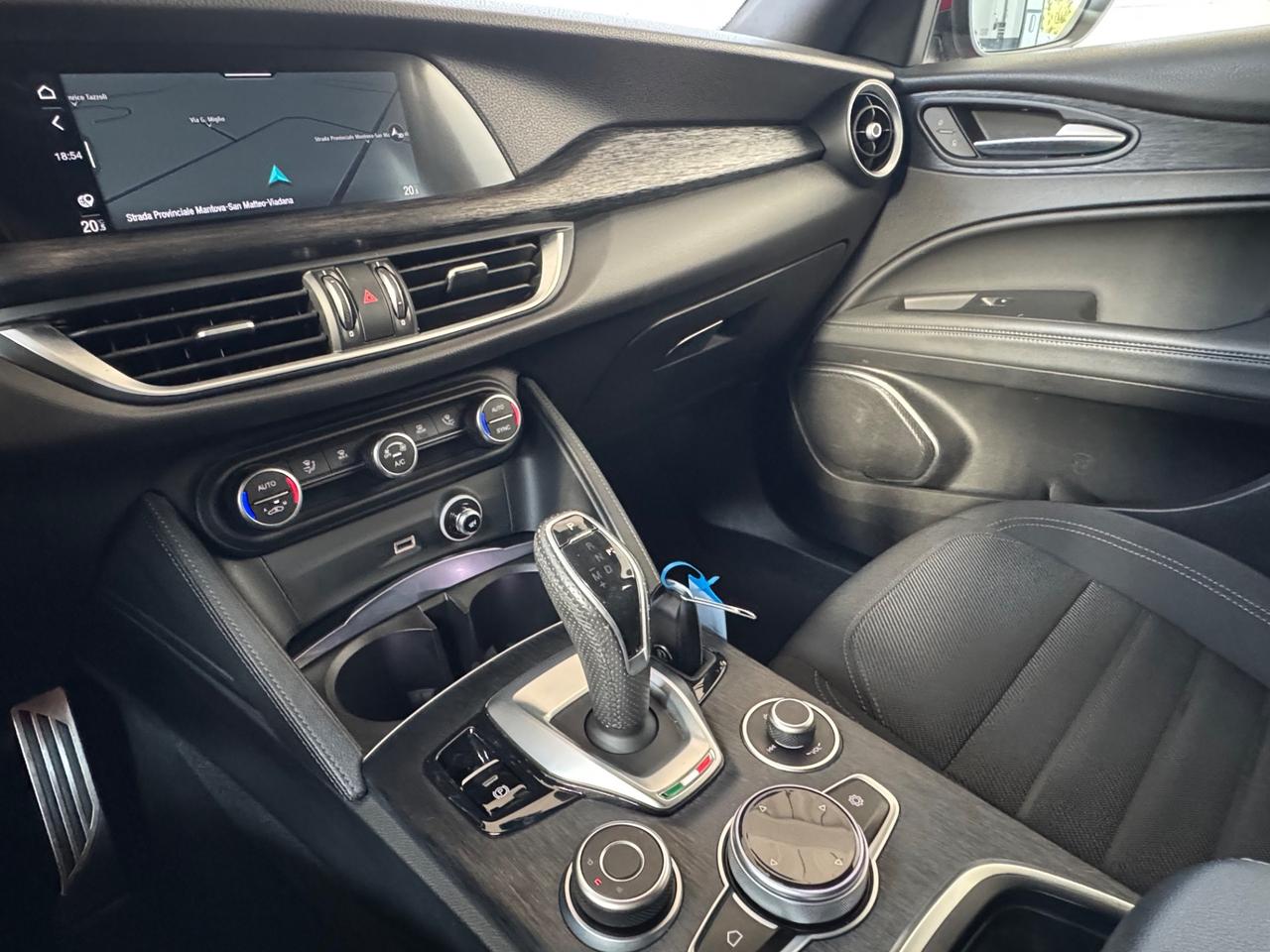 Alfa Romeo Stelvio 2.2 Turbodiesel 160 CV AT8 RWD Sprint