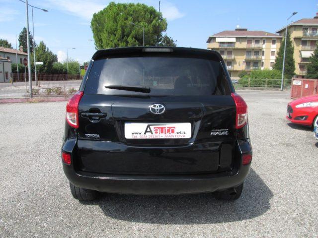 TOYOTA RAV 4 Crossover 2.2 D-4D 177cv Luxury -CONDIZIONI OTTIME