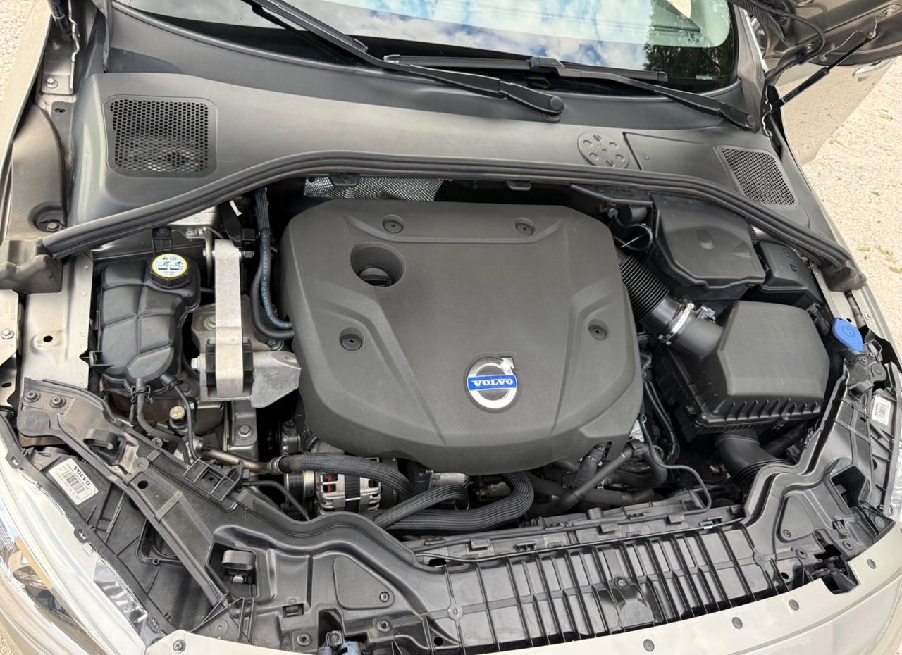 Volvo S60 D4 R-design UNICO TOP