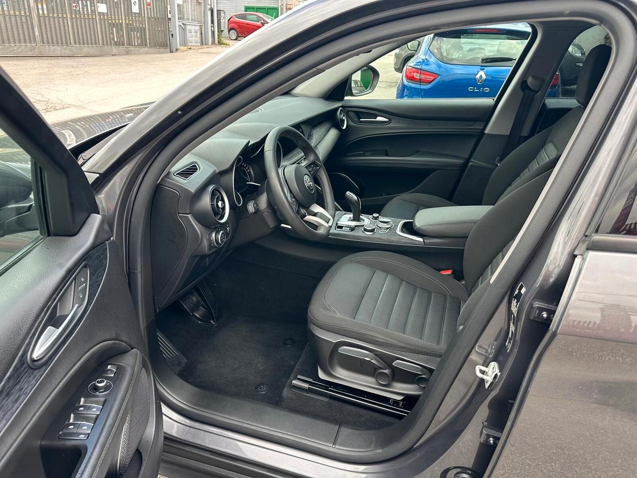 Alfa Romeo Stelvio 2.2 Turbodiesel 190 CV AT8 RWD Sprint