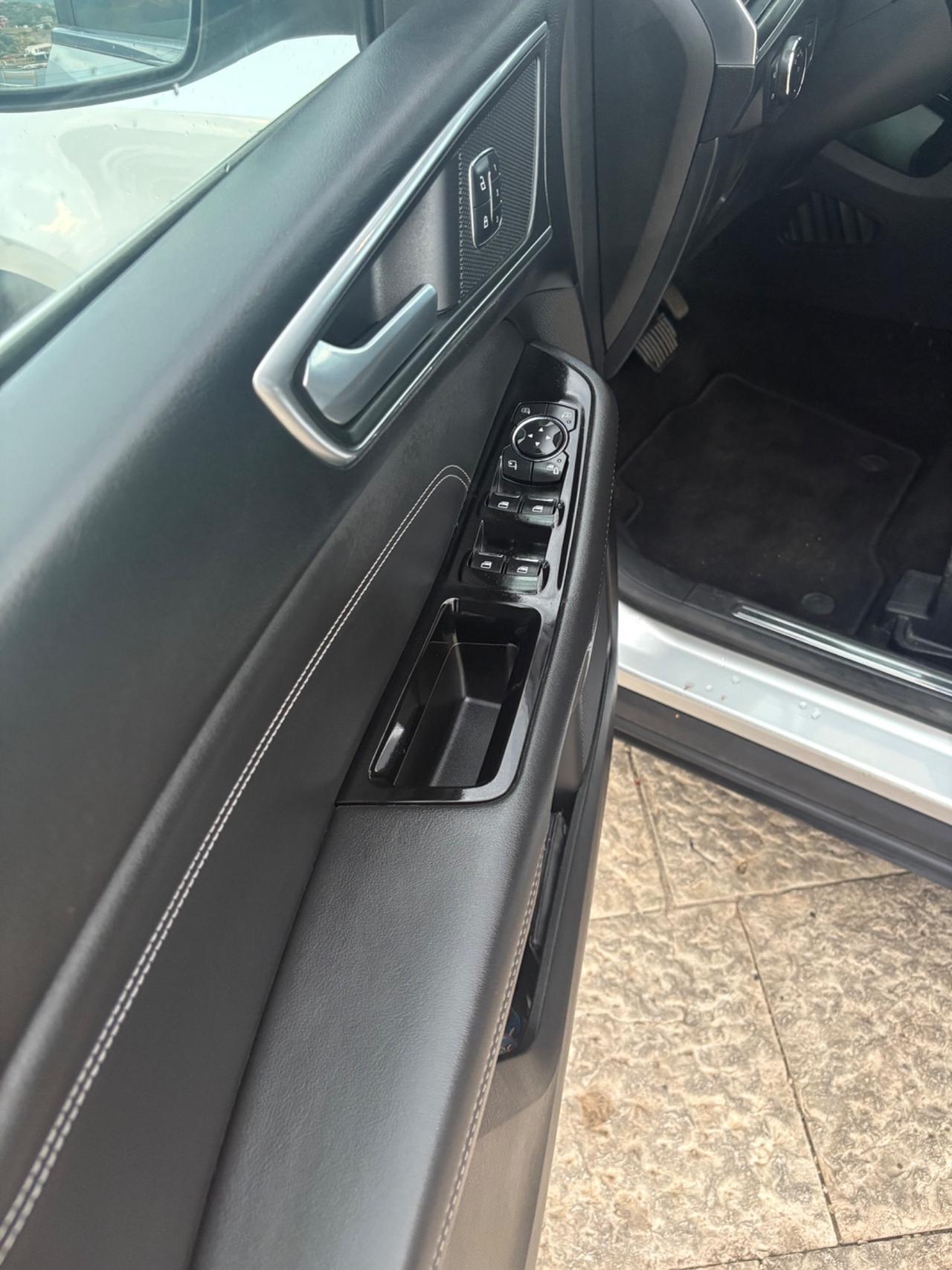 Ford S-Max 2.0 TDCi 150CV 7 posti Titanium
