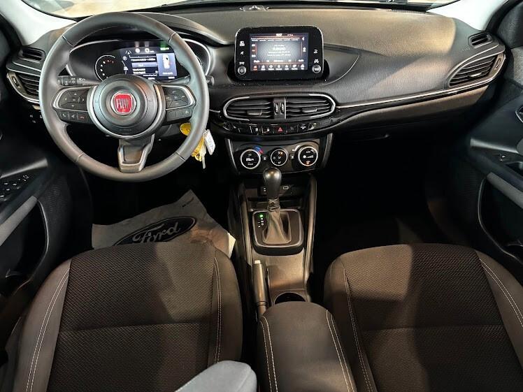 Fiat Tipo 1.5 Hybrid T4 DCT 130CV NEOPATENTATI