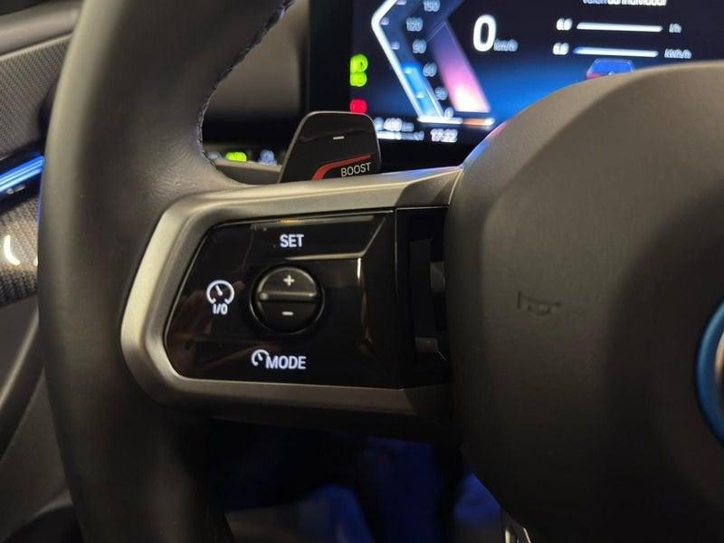 BMW Serie 5 530e sDrive M Sport Pro | TETTO PANORAM. | IVA ESPOSTA