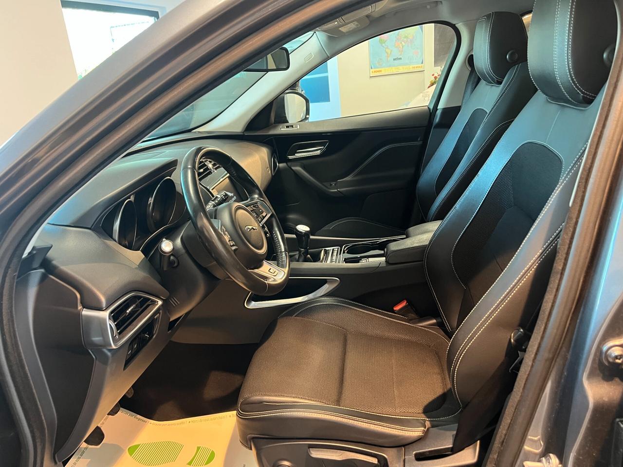 Jaguar F-Pace 2.0 D 180 CV AWD R-Sport