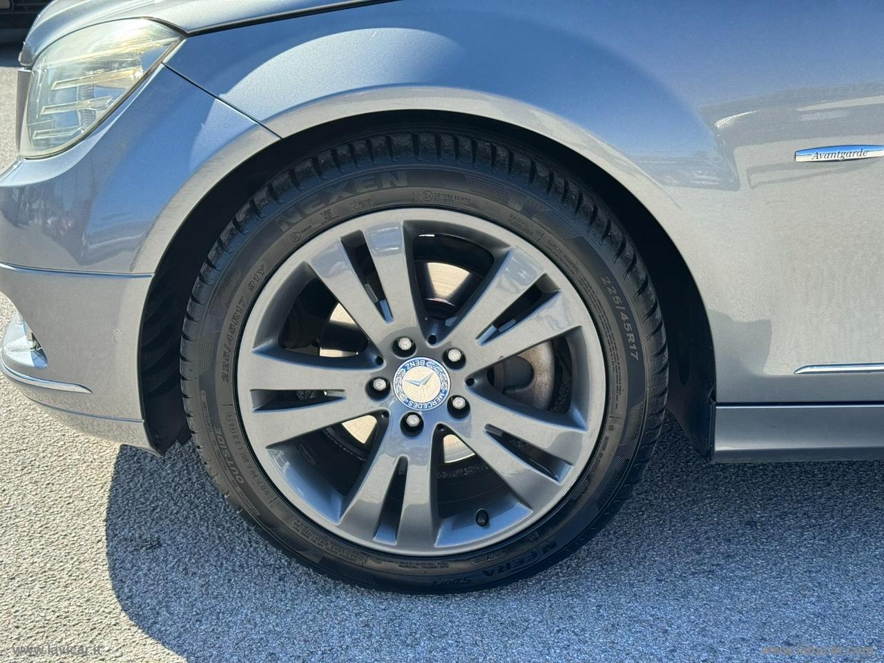 MERCEDES-BENZ C 220 CDI AVANTGARDE