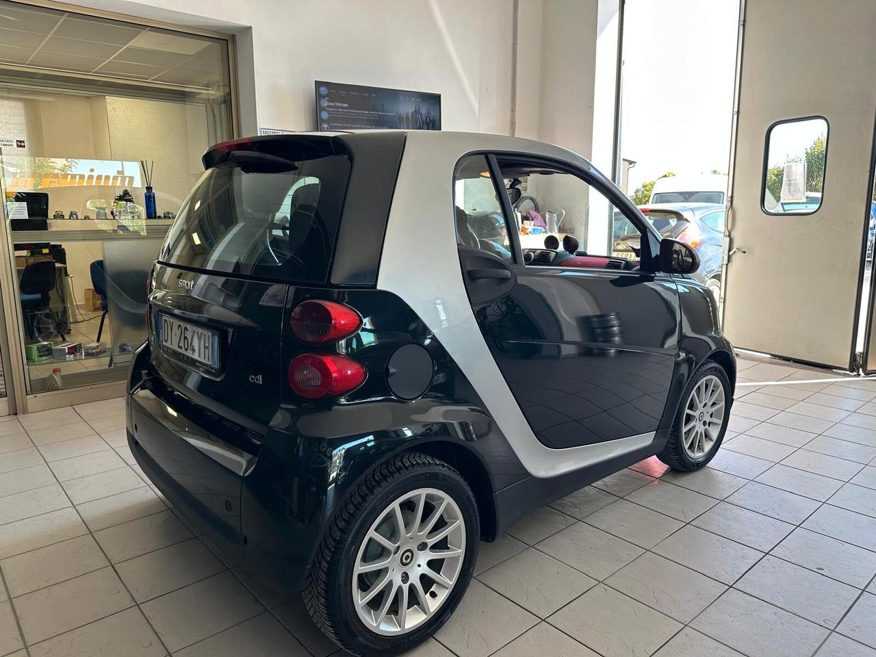 Smart ForTwo 800 40 kW coupé passion cdi