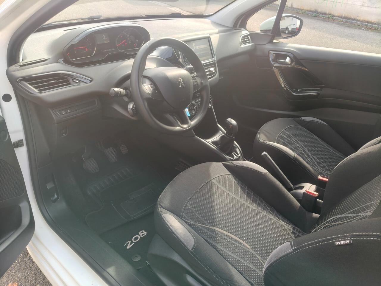 Peugeot 208 1.0 del 2013 SOLO 87.000 KM