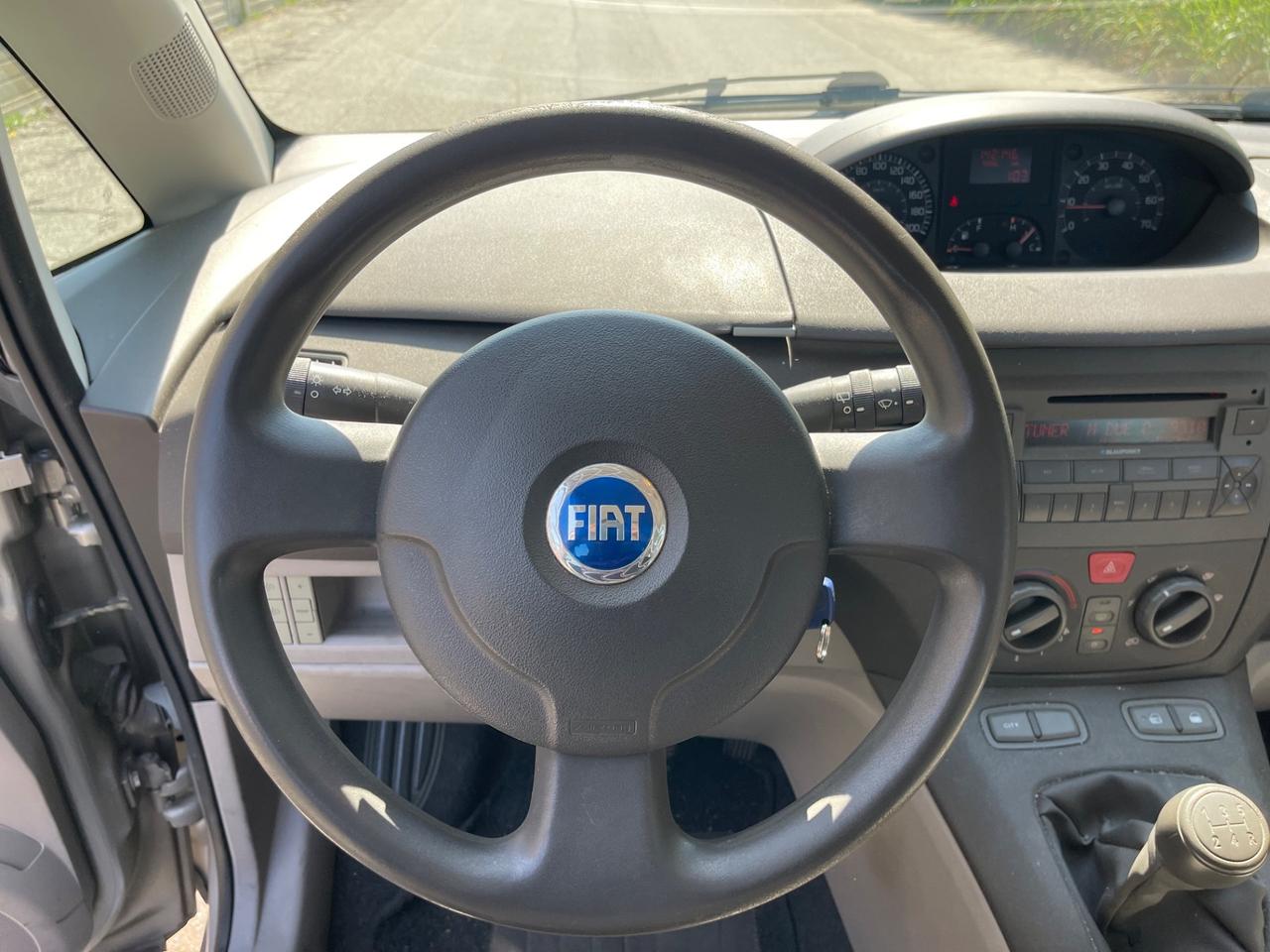 Fiat Idea 1.3 Multijet 16V Emotion