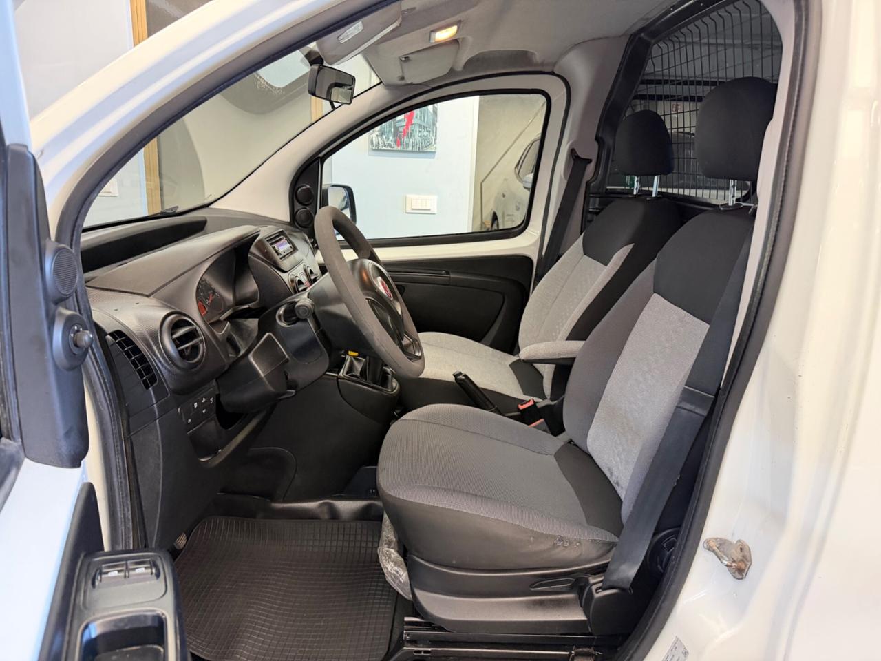 Fiat FIORINO 1.3 MJT 95CV CARGO ADVENTURE (70 KW)