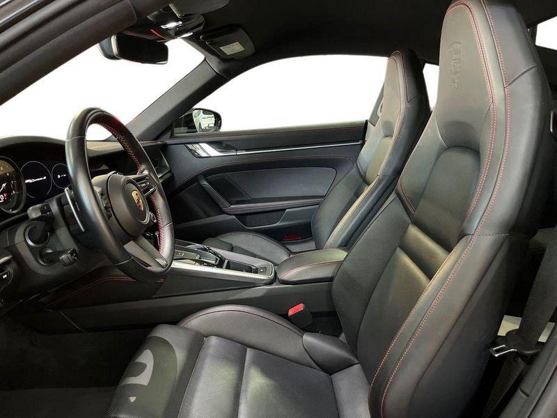 Porsche 911 VIII Carrera 992 Coupe Coupe 3.0 Carrera S auto