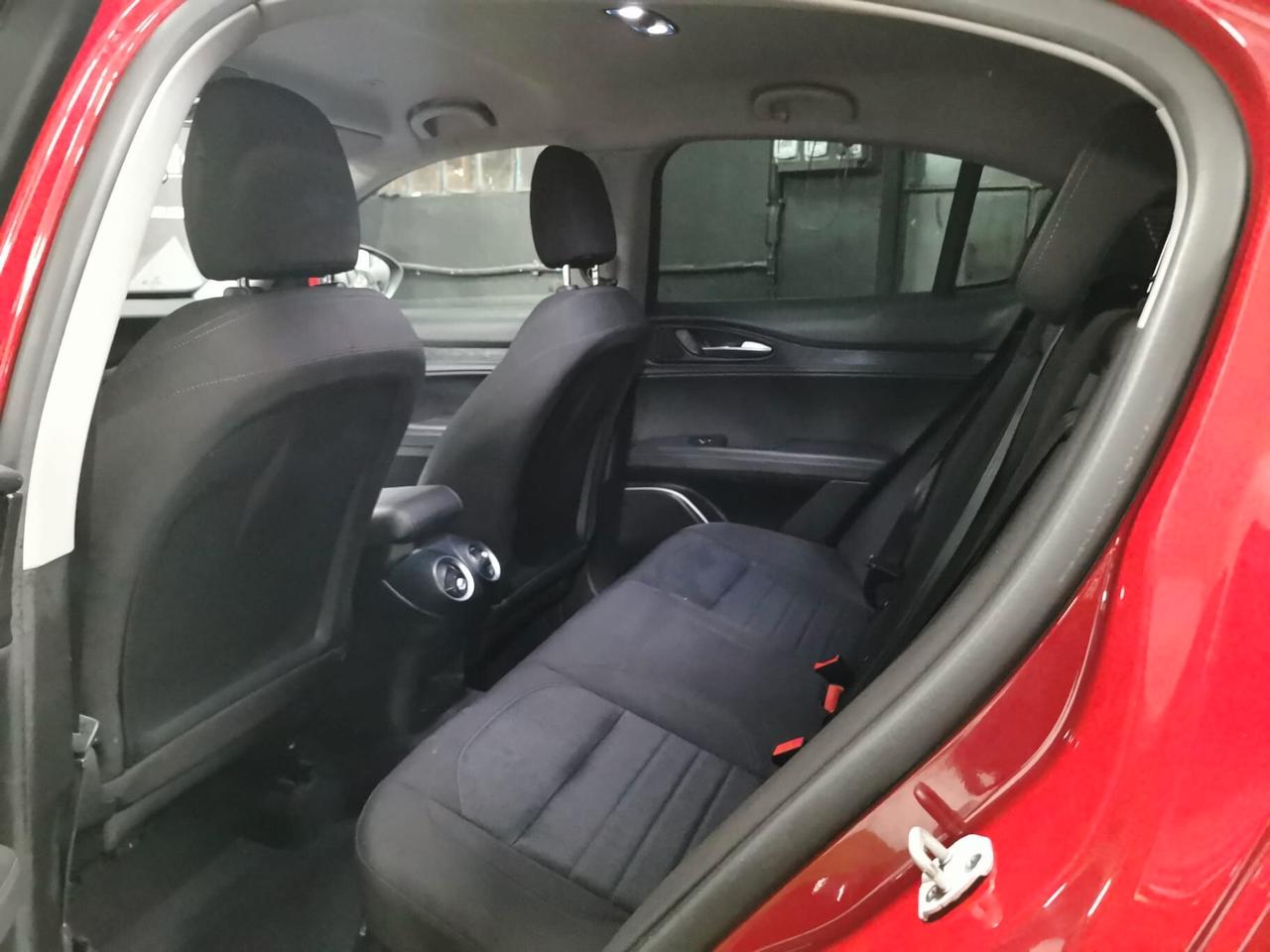 Alfa Romeo Stelvio 2.2 190 CV AT8 RWD Executive GARANZIA 12 MESI