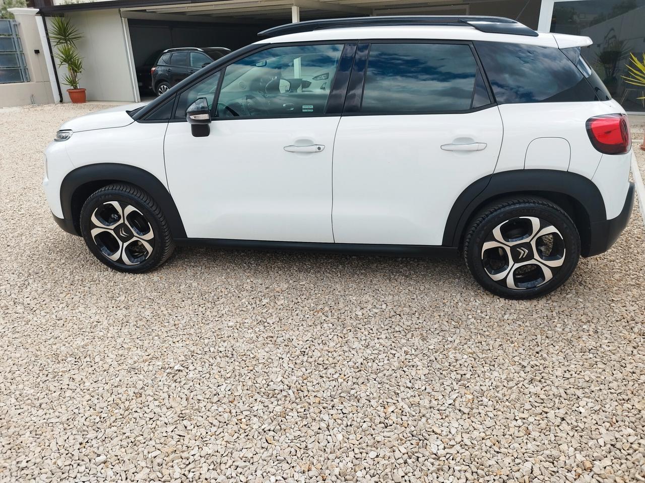 Citroen C3 Aircross C3 Aircross BlueHDi 100 S&S Shine