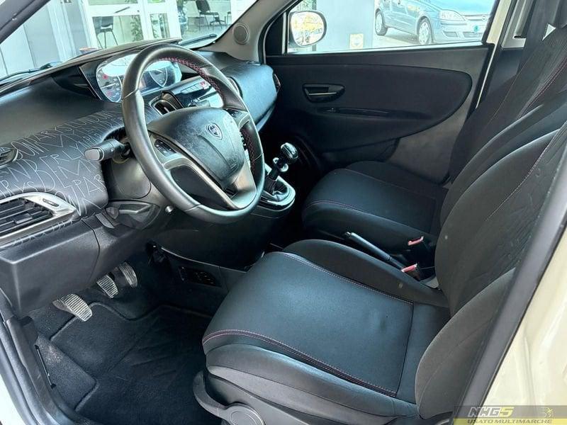 Lancia Ypsilon Ypsilon 0.9 TwinAir 85 CV 5 porte Metano Ecochic Elefantino