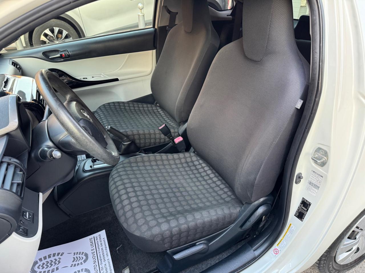 Toyota iQ 1.0 CVT Trend Automatica