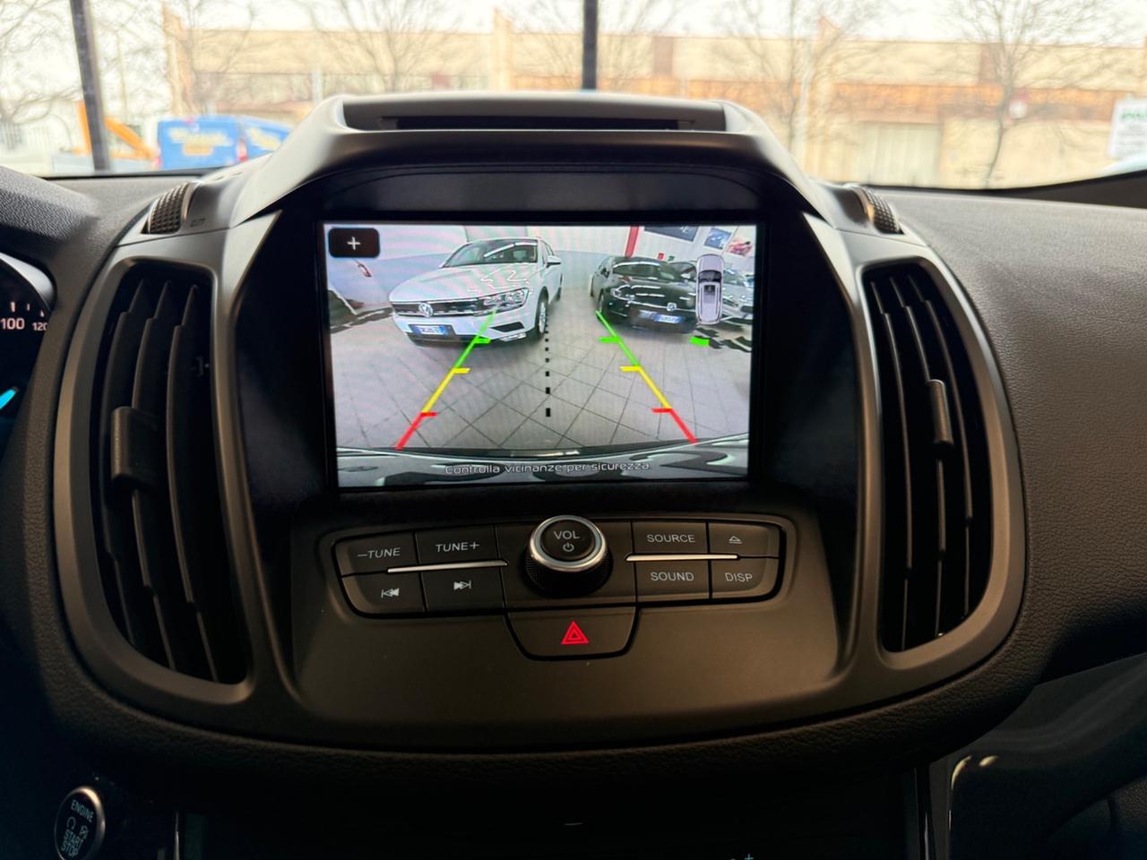 Ford Kuga 1.5 TDCI 120 CV S&S 2WD Titanium