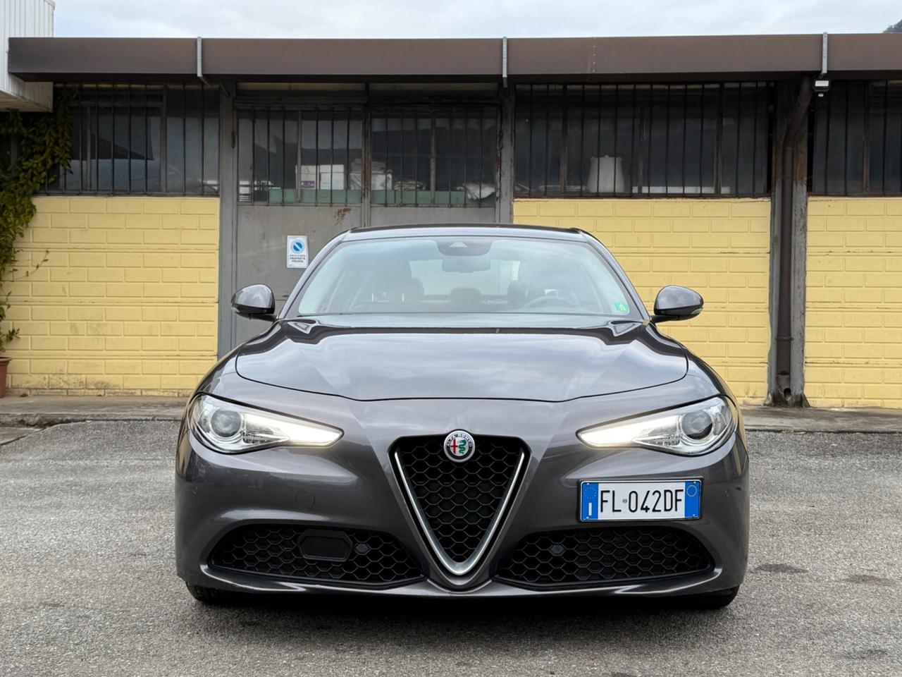 Alfa Romeo Giulia 2.2 Turbodiesel 180 CV Business Sport