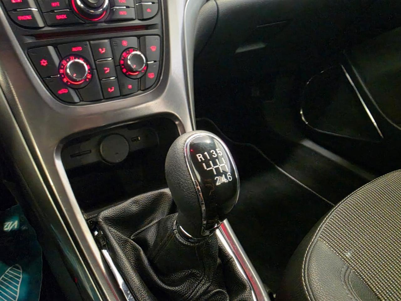 Opel Astra 1.7 CDTI 125CV Sports Tourer Cosmo