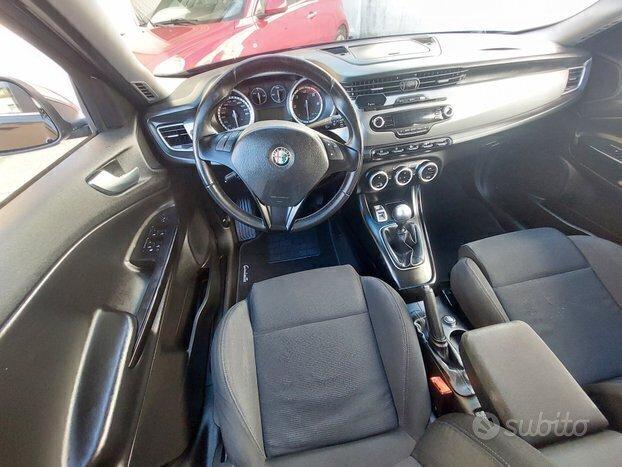 Alfa Romeo Giulietta 2.0 JTDM 140CV DISTINCTIVE